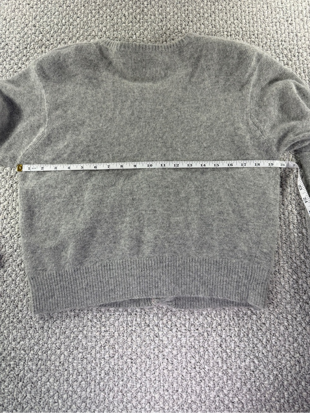 Christopher&Banks Y2K Women Vintage Rabbit Hair Hand Beaded Gray Cardigan Size M - Picture 11 of 14
